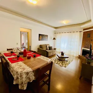 Apartamento Belíssimo E Amplo Apto A 3 Km Do Capivari Campos do Jordão