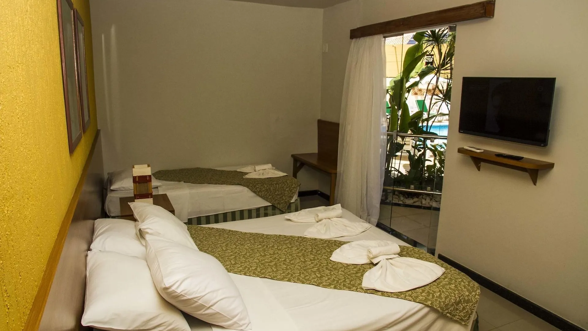 Happy Hotel Girassol Porto Seguro